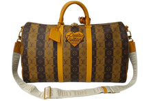 Load image into Gallery viewer, 新品同様 LOUIS VUITTON×NIGO ルイヴィトン×ニゴー ボストンバッグ キーポルバンドリエール50 M45967 中古 62439