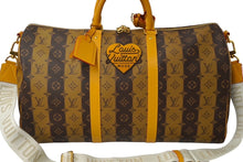 Load image into Gallery viewer, 新品同様 LOUIS VUITTON×NIGO ルイヴィトン×ニゴー ボストンバッグ キーポルバンドリエール50 M45967 中古 62439