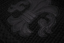 Load image into Gallery viewer, 極美品 CHROME HEARTS クロムハーツ ビーニー ニットキャップ コットン ジャパンタグ付き フレアボタン フレアパッチ ブラック 中古 63555