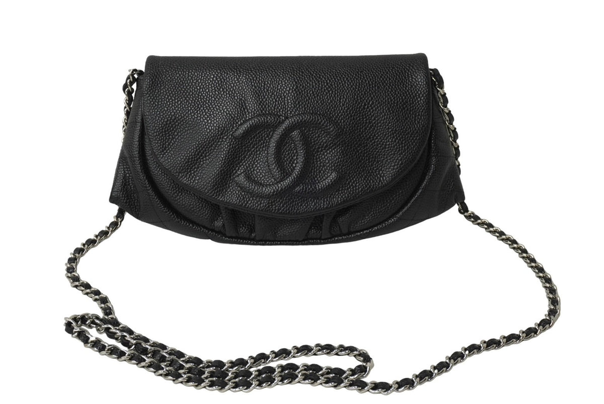 CHANEL シャネル ショルダーバッグ ハーフムーンチェーン