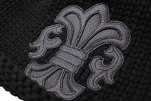 Load image into Gallery viewer, 新品未使用 ChromeHearts クロムハーツ ニットキャップ フローラルパッチ BSフレアボタン カシミヤ シルバー925 ONESIZE 65245