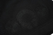 Load image into Gallery viewer, 新品未使用 CHROME HEARTS クロムハーツ ビーニー ニットキャップ ホースシュー CHプラス コットン 22383042208 ブラック 刺繍 中古 64590