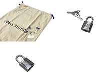 Load image into Gallery viewer, 新品同様 LOUIS VUITTON ルイヴィトン モノグラム 21年限定 ステッカー キーポルバンドリエール 50 ボストンバッグ ヴァージル M58979 中古 65618