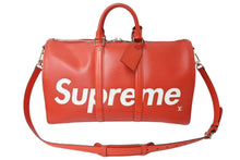 Load image into Gallery viewer, LOUIS VUITTON SUPREME シュプリームルイヴィトン キーポル バンドリエール45 ボストンバッグ M53419 エピ レッド 美品 中古 65689