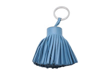 Load image into Gallery viewer, HERMES エルメス カルメン キーホルダー キーチャーム バッグアクセサリー フリンジ ラムスキン ブルージーン 美品 中古 66541