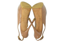 Load image into Gallery viewer, Sergio Rossi セルジオロッシ バックストラップパンプス パンプス サイズ 35 1/2 ベージュ ゴールド金具 良品 中古 66759