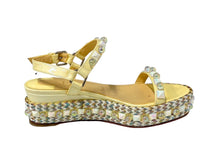 Load image into Gallery viewer, Christian Louboutin クリスチャンルブタン フラットシューズ スタッズ パール サンダル サイズ36 イエロー 美品 中古 66760