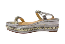 Load image into Gallery viewer, Christian Louboutin クリスチャンルブタン フラットシューズ サンダル スタッズ シルバー 美品 中古 66762