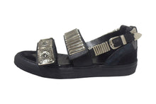 Load image into Gallery viewer, TOGA PULLA トーガ プルラ サンダル サイズ37 レザー スウェード メタル ブラック 彫刻 ポルトガル製 0918G 美品 中古 66770