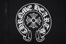 Load image into Gallery viewer, 極美品 CHROME HEARTS クロムハーツ ジップアップパーカー MATTY BOY CHOMPER サイズXS マティボーイ ホースシュー ブラック 中古 66791