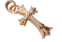 Load image into Gallery viewer, 極美品 CHROME HEARTS クロムハーツ ダブルCHクロス Withベイル スモール パヴェダイヤ ル チャーム ペンダント 中古 67024