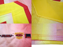Load image into Gallery viewer, 極美品 FUBU THE COLLECTION フブ ゲームシャツ ホッケーシャツ サイズF ポリエステル レッド イエロー メッシュ 中古 67069