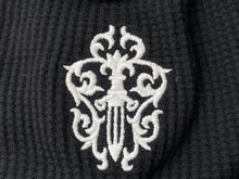Load image into Gallery viewer, CHROME HEARTS クロムハーツ ビーニー ニットキャップ ダガー スクロールロゴ コットン ブラック アメリカ製 刺繍 美品 中古 67080