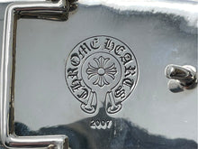 Load image into Gallery viewer, 極美品 ChromeHearts クロムハーツ 1.5 FLERKNEE シングルミリタリー フレアニー ベルト バックル 228.4g シルバー925 中古 67095