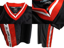 Load image into Gallery viewer, FUBU JEANS COLLECTION フブ ゲームシャツ ヴィンテージ サイズL ポリエステル ブラック ホワイト レッド 良品 中古 67122