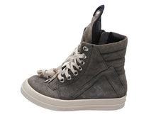 Load image into Gallery viewer, 新品未使用 クロムハーツ リックオウエンス ジオバスケット スニーカー CHクロス ダガー レザー シルバー925 サイズ38 グレー 中古 67583