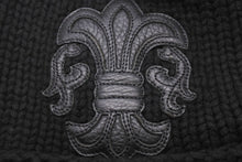 Load image into Gallery viewer, CHROME HEARTS クロムハーツ ビーニー ニットキャップ フレアボタン フレアパッチ カシミヤ ブラック 美品 中古 67602