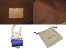 Load image into Gallery viewer, 新品同様 LOUISVUITTON ルイヴィトン スピーディ バンドリエール 18 2WAY ミニボストンバッグ ダミエポップ ブルー 中古 4c067704 正