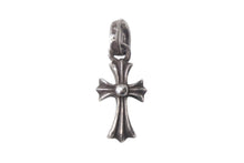 Load image into Gallery viewer, CHROME HEARTS クロムハーツ CHクロス ベビーファット チャーム ペンダントトップ 重量2.3g シルバー 2004/.925刻印 美品 中古 4c068900