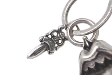 Load image into Gallery viewer, CHROME HEARTS クロムハーツ リップアンドタン スプリットダガー キーリング 重量55.5g シルバー925 2002刻印 美品 中古 4c068902