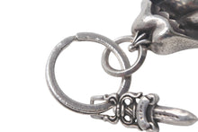 Load image into Gallery viewer, CHROME HEARTS クロムハーツ リップアンドタン スプリットダガー キーリング 重量55.5g シルバー925 2002刻印 美品 中古 4c068902