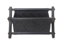 Load image into Gallery viewer, CHROME HEARTS クロムハーツ リモコンラック スターパッチ レザー エボニー シルバー925 オブジェ 置物 美品 中古 4c068995