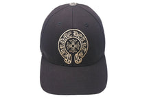 Load image into Gallery viewer, CHROME HEARTS クロムハーツ キャップ ホースシュー クロスボール CHプラス スクロールラベル 刺繍 ブラック コットン シルバー925 良品 中古 4c069096
