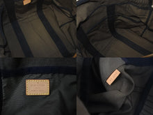 Load image into Gallery viewer, 新品同様 LOUIS VUITTON ルイヴィトン トレイ モノグラモフラージュ モノグラム トートバッグ 村上隆 限定 迷彩柄 M95783 中古 4c075833