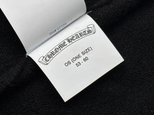 Load image into Gallery viewer, 新品同様 CHROME HEARTS クロムハーツ クロスパッチ ニットキャップ ビーニー カシミヤ レザー ブルー ブラック ONE SIZE 中古 4b008315