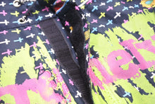 Load image into Gallery viewer, Versace ヴェルサーチ 水着 海パン プリントスイムパンツ スイムウェア 総柄 サイズ54 メンズ 中古 46223 美品