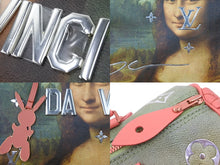 Load image into Gallery viewer, 新品同様 LOUIS VUITTON ルイヴィトン モナリザ スピーディ30 ボストンバッグ マスターズコレクション M43372 ピンク 中古 47861