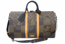 Load image into Gallery viewer, 新品同様 初期 LOUIS VUITTON×NIGO ルイヴィトン×ニゴー ボストンバッグ キーポルバンドリエール50 N40360 中古 48952