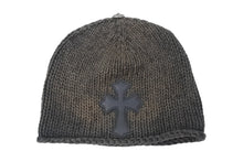Load image into Gallery viewer, CHROME HEARTS クロムハーツ クロスパッチ ニットキャップ ブラウン ビーニー 帽子 レザー 美品 中古 49402