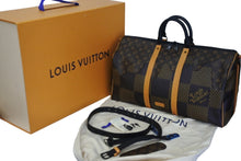 Load image into Gallery viewer, 新品未使用 LouisVuitton ルイヴィトン NIGO キーポルバンドリエール50 ボストンバッグ N40360 ダミエジャイアントキャンバス 54244