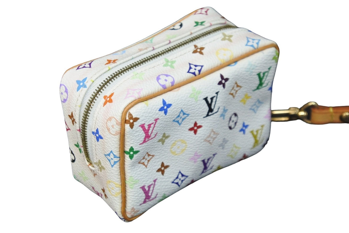 LOUIS VUITTON ルイヴィトン ポーチ トゥルース ワピティ LOUIS VUITTON ルイヴィトン ポーチ トゥルース ワピティ