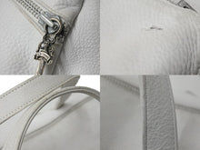 Load image into Gallery viewer, CHROME HEARTS クロムハーツ スモール DFFL TNY タイニー ダッフルバッグ ホワイト シルバー925 レザー 良品 中古 55443