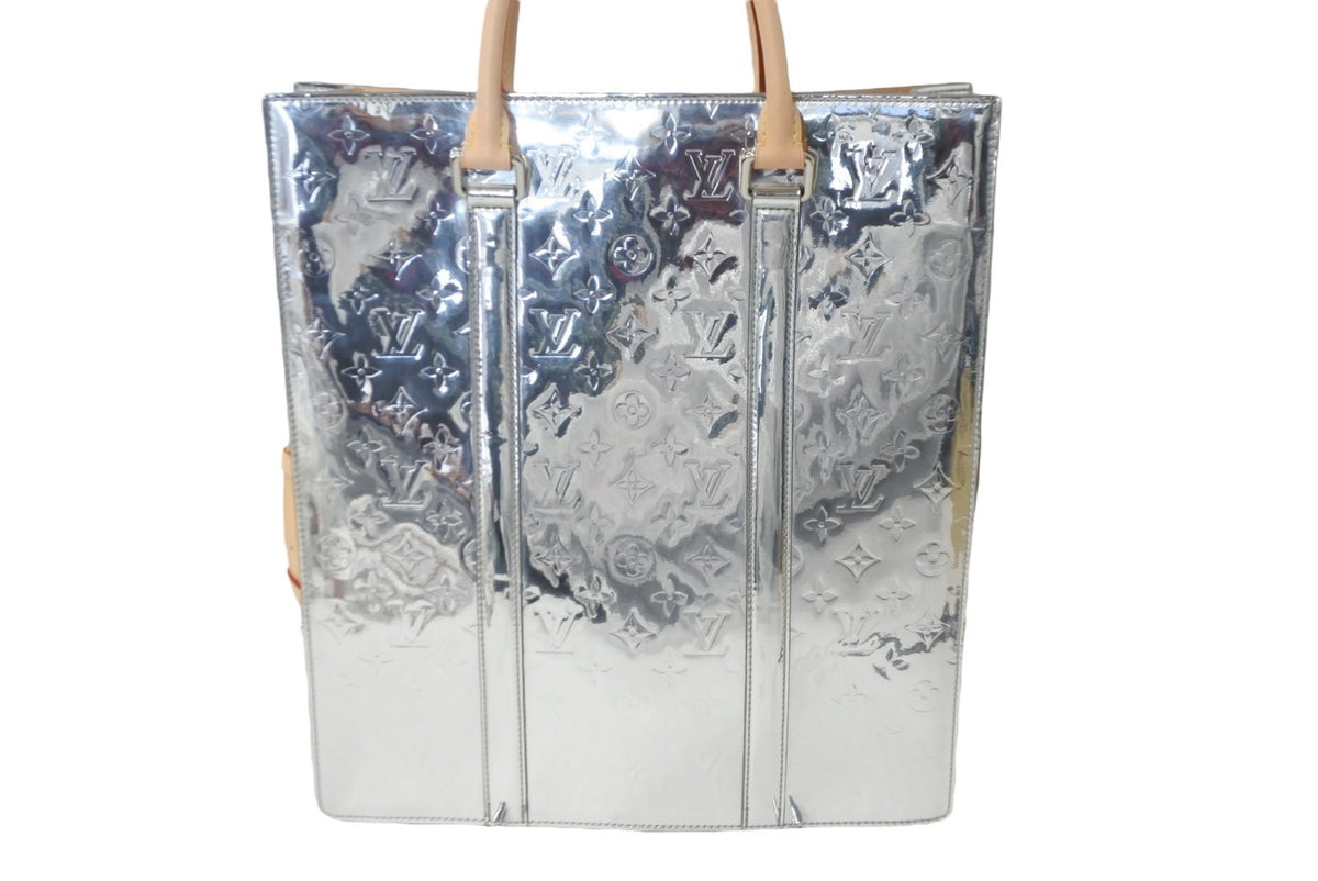 極美品 LOUIS VUITTON サックプラ M45884 シルバー Amazon | [ルイヴィトン] トートバッグ M45884 サックプラ