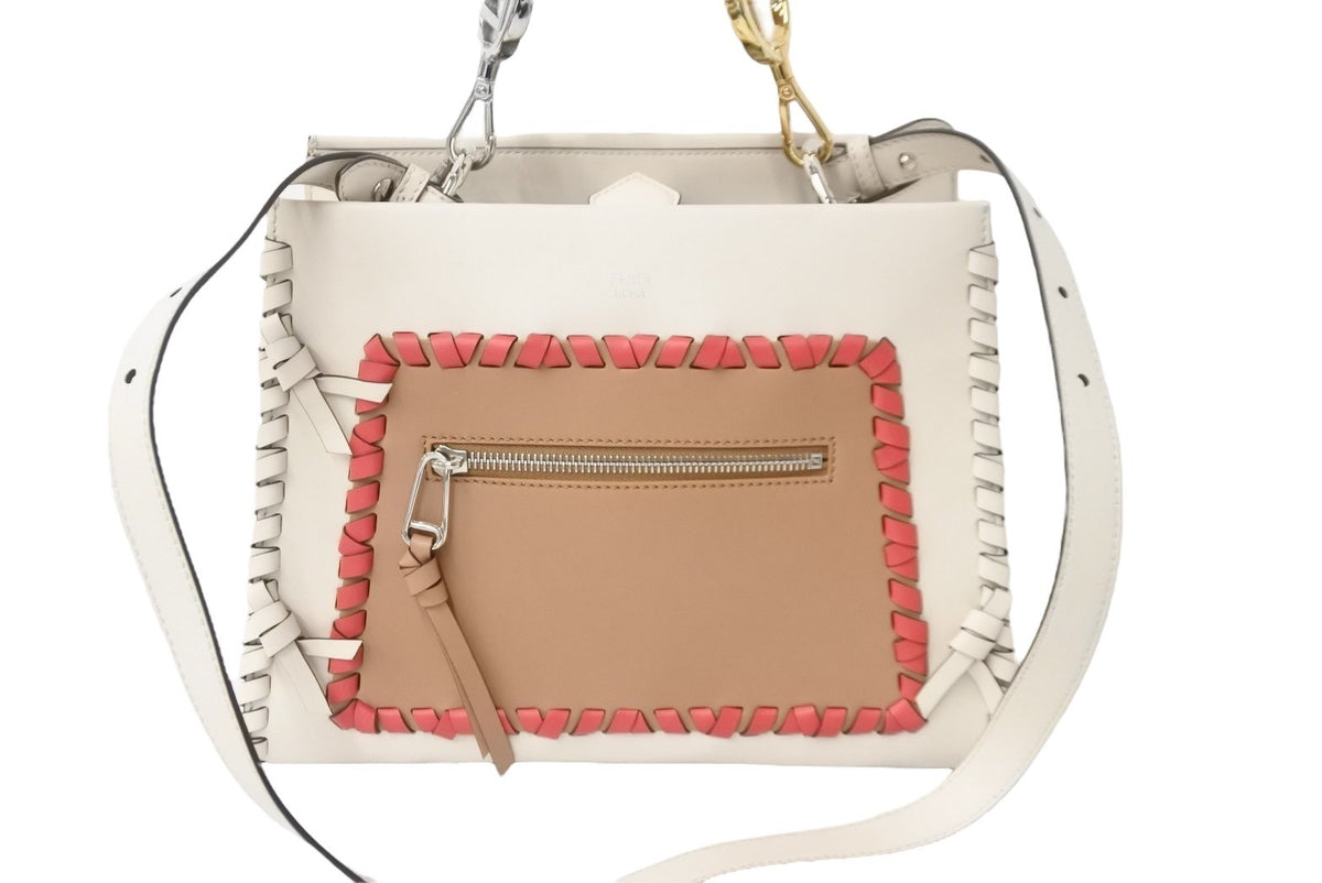 美品 FENDI フェンディ 8BH344 ラナウェイ スモール ホワイト 美品 FENDI フェンディ 8BH344 ラナウェイ スモール ホワイト