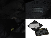 Load image into Gallery viewer, 極美品 CHANEL シャネル ボストンバッグ スポーツライン 7番台 ココマーク 銀行強盗 ブラック ナイロン ブラック金具 中古 56502
