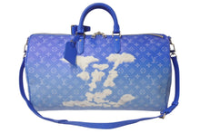 Load image into Gallery viewer, 新品未使用 LOUIS VUITTON ルイヴィトン ボストンバッグ キーポルバンドリエール 50 M45428 ブルー ホワイト シルバー金具 57005