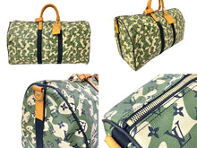 Load image into Gallery viewer, LOUIS VUITTON ルイヴィトン ×村上隆 キーポルバンドリエール55 モノグラムモフラージュ M95774 ゴールド金具 美品 中古 58514