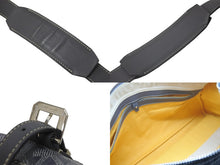 Load image into Gallery viewer, GOYARD ゴヤール ボストンバッグ クロワジュール 40 ヘリンボーン グレー PVC レザー シルバー金具 美品 中古 59209