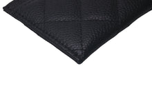 Load image into Gallery viewer, 極美品 CHANEL シャネル カードケース 22番台 ココマーク ブラック キャビアスキン ゴールド金具 中古 61125