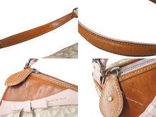 Load image into Gallery viewer, Christian Dior クリスチャンディオール トロッター ロマンティック ハンドバッグ チャームハート ベージュ ピンク 美品 中古 4b000255