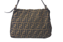 Load image into Gallery viewer, FENDI フェンディ ズッカ柄 マンマバケット ワンショルダーバッグ ブラウン キャンバス レザー シルバー金具 ロゴ 美品 中古 4b000296