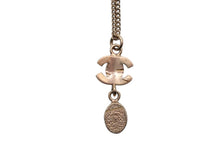 Load image into Gallery viewer, CHANEL シャネル ネックレス ティアドロップ ココマーク 重量約3.3g 09A刻印 全長約43cm ラインストーン メタル シルバー 美品 中古 4b000373