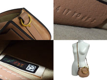 Load image into Gallery viewer, Chloe クロエ ナイル スモール 2WAY ハンドバッグ ベージュ系 カーフ 3S1301 ゴールド金具 ブレスレットバッグ ショルダー 美品 中古 4b000825