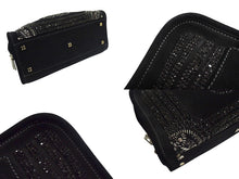 Load image into Gallery viewer, LOEWE ロエベ ビジュー アマソナ30 ハンドバッグ アナグラムロゴ スウェード レザー ブラック 黒 シルバー金具 美品 中古 4b000837