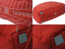 Load image into Gallery viewer, 極美品 CHANEL シャネル スポーツライン 2WAYボストンバッグ ココマーク 10番台 ナイロン レッド ホワイト 中古 4b000989