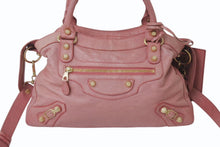 Load image into Gallery viewer, BALENCIAGA バレンシアガ ザ ジャイアント タウン 2WAY ハンドバッグ 285434 ピンク レザー ショルダー 美品 中古 4b001010